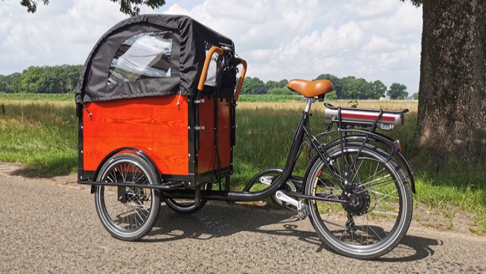 Bakfiets (Dutch cargo bike) elektrisch) inkl. Eintritt Park Hoge Veluwe in der Veluwe in 